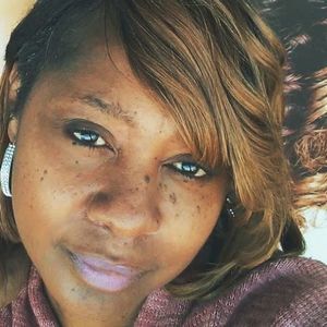 Meet your Posher, Shinita